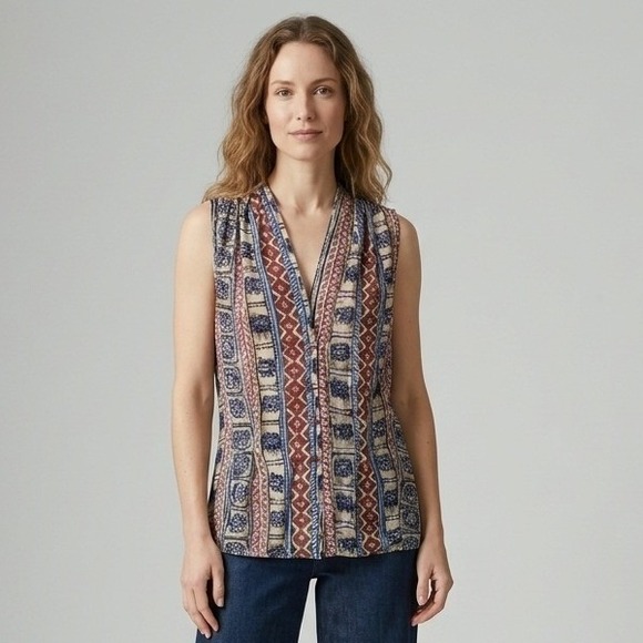 Oscar de la Renta Tops - VTG Oscar de la Renta Womens L Silk Sleeveless Button Blouse Geometric